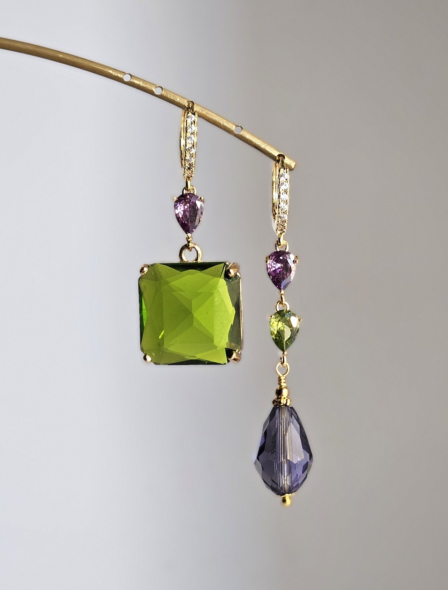 Orecchini viola kiwi e viola