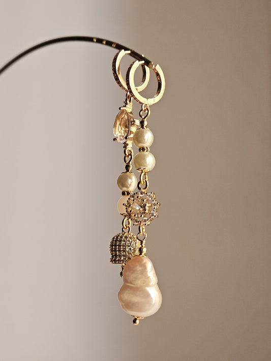 Orecchini bell strass e perle