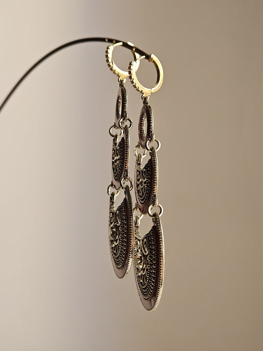 Orecchini etnico in bordeaux