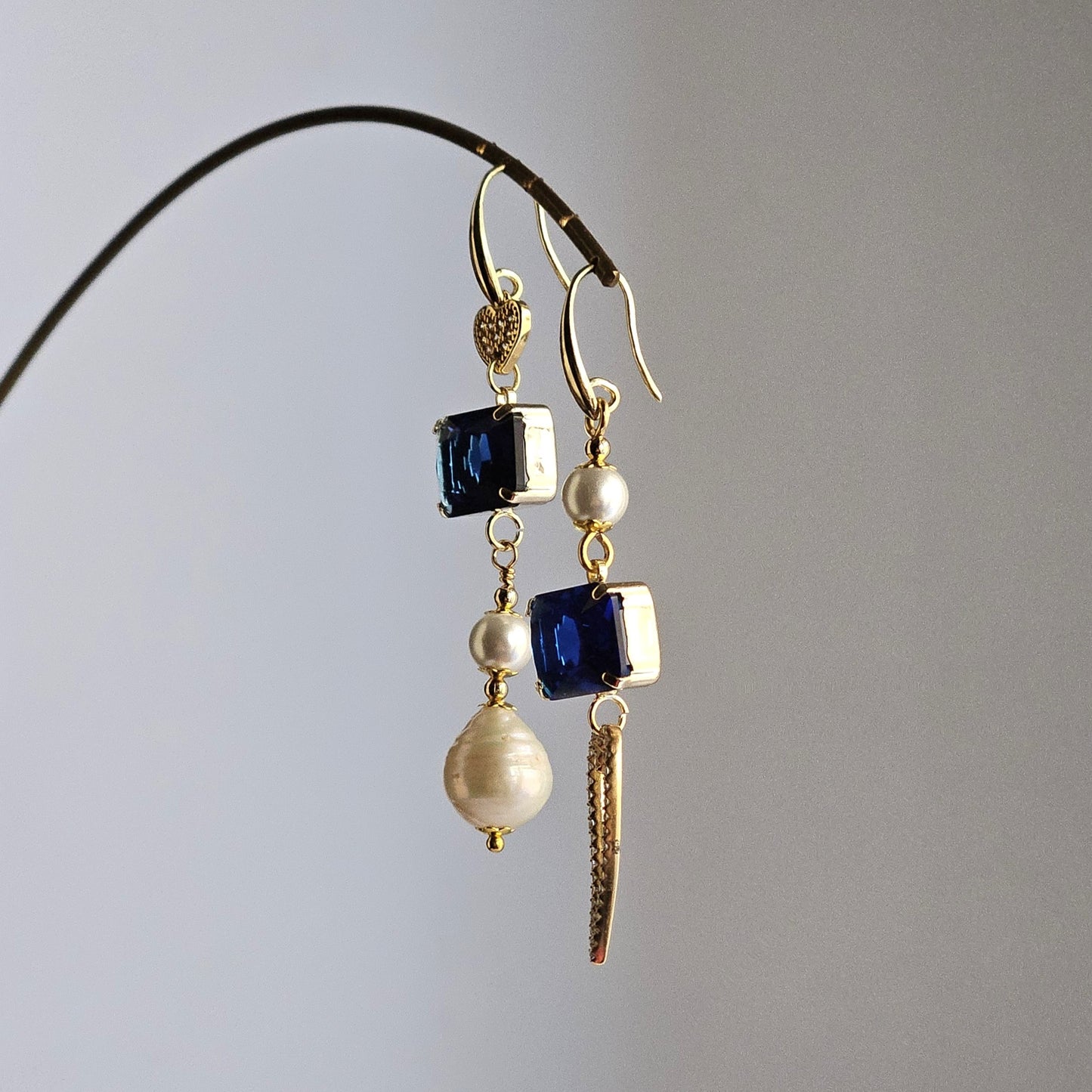 Orecchini cuori perle e blu