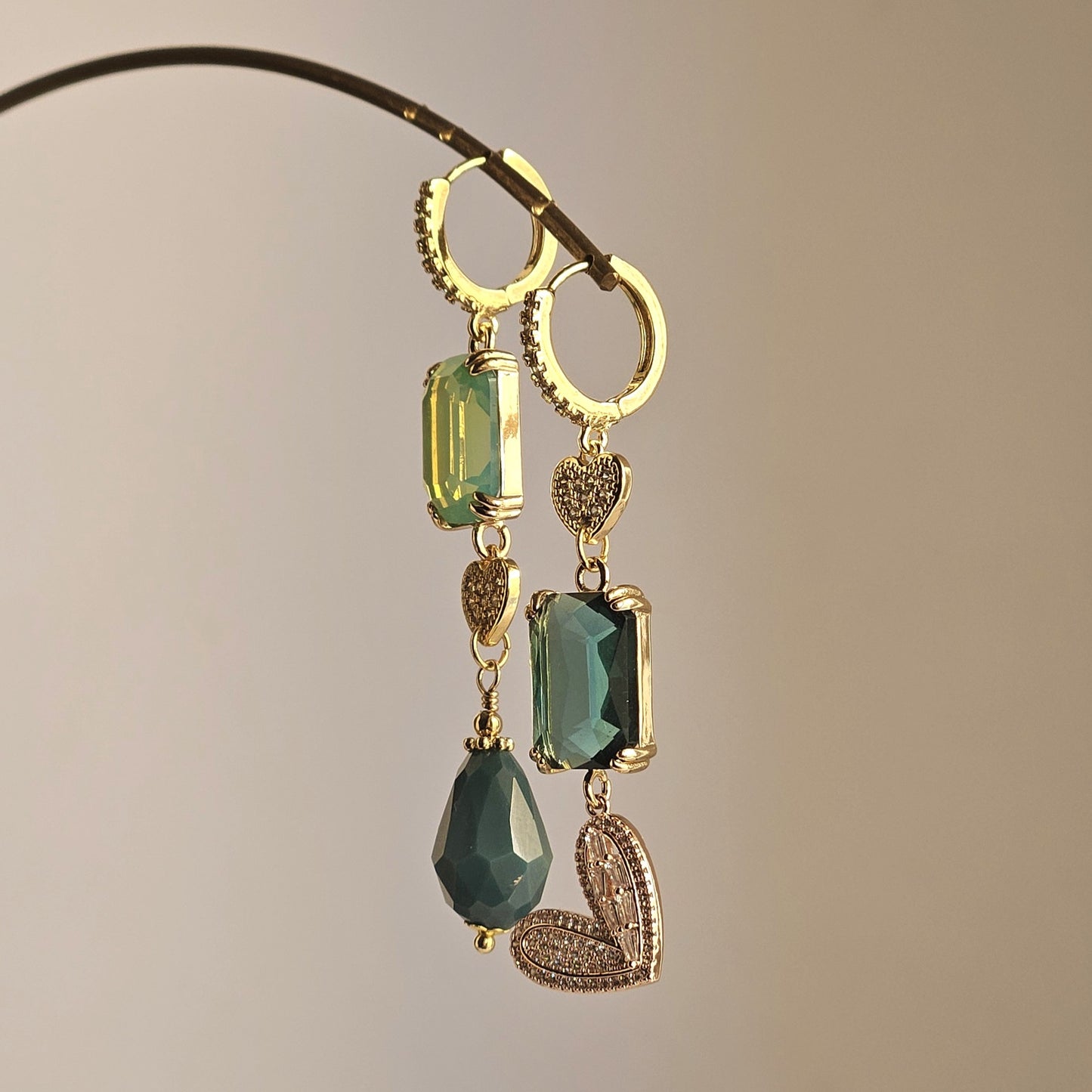 Orecchini verde mare ottanio e snake