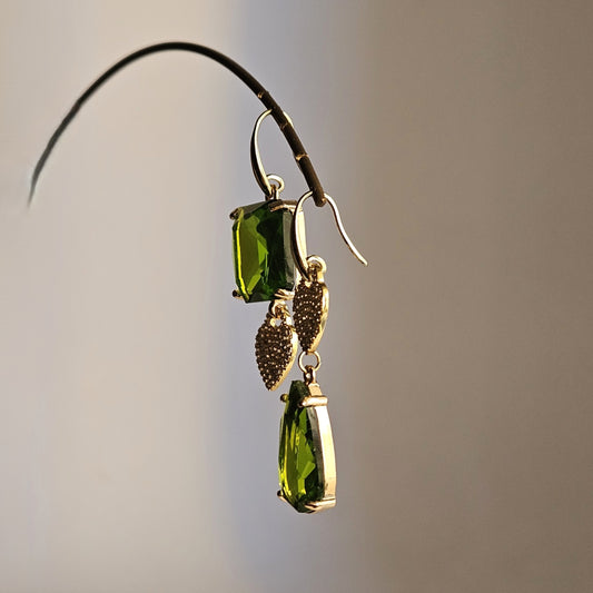 Orecchini cuori strass e verde kiwi