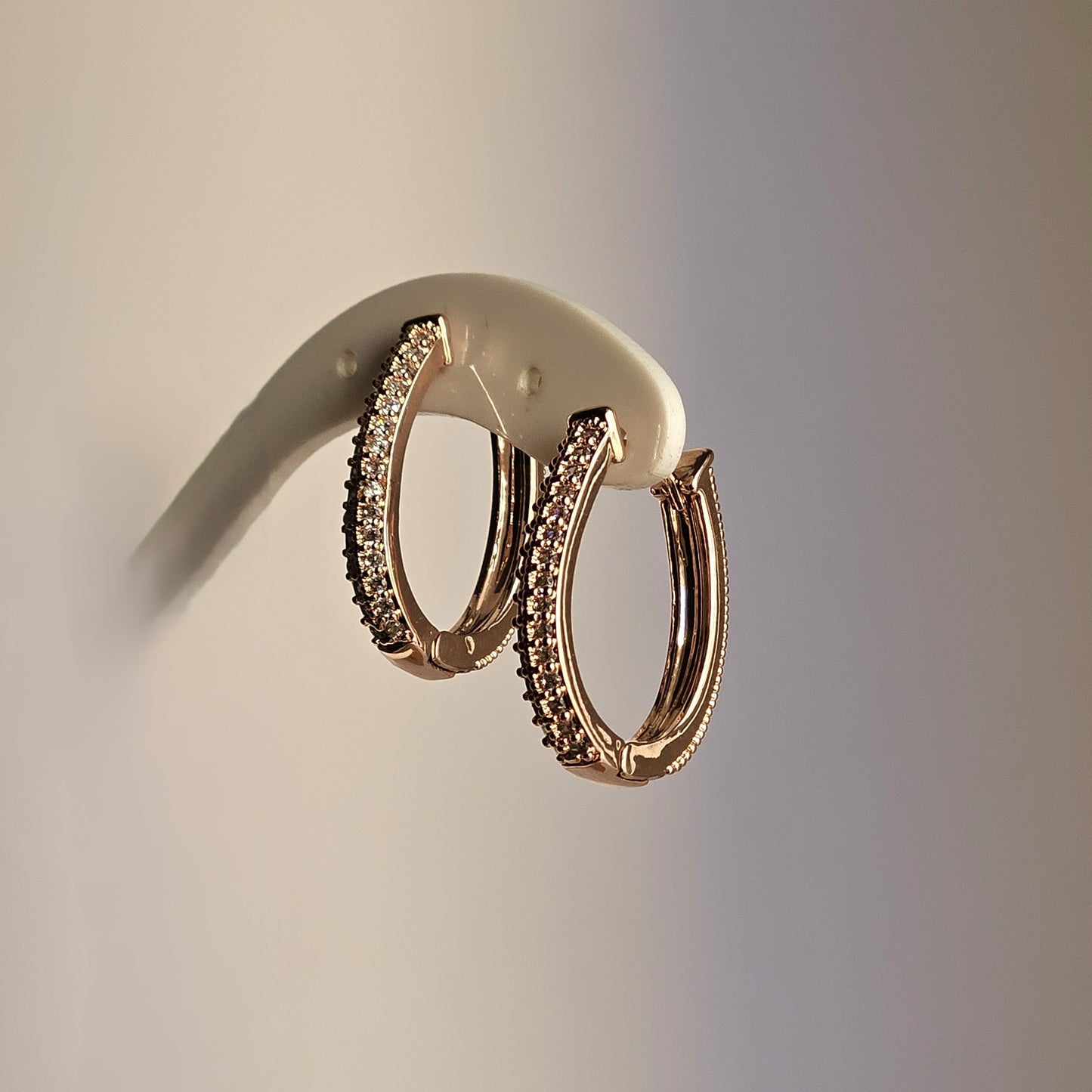 Orecchini fascia strass ovale