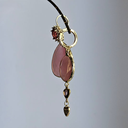 Orecchini pietra rosa e strass amaranto