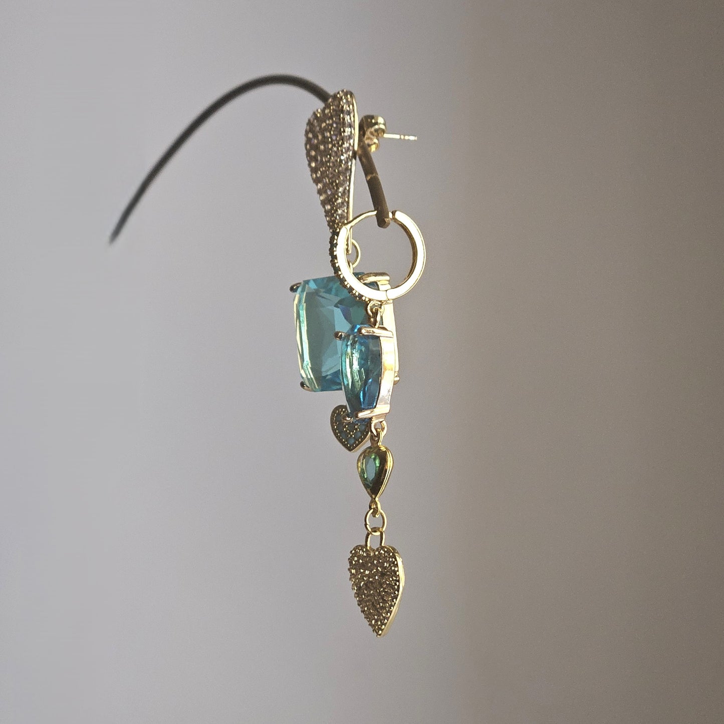 Orecchini Cuori Pavé strass e turchese