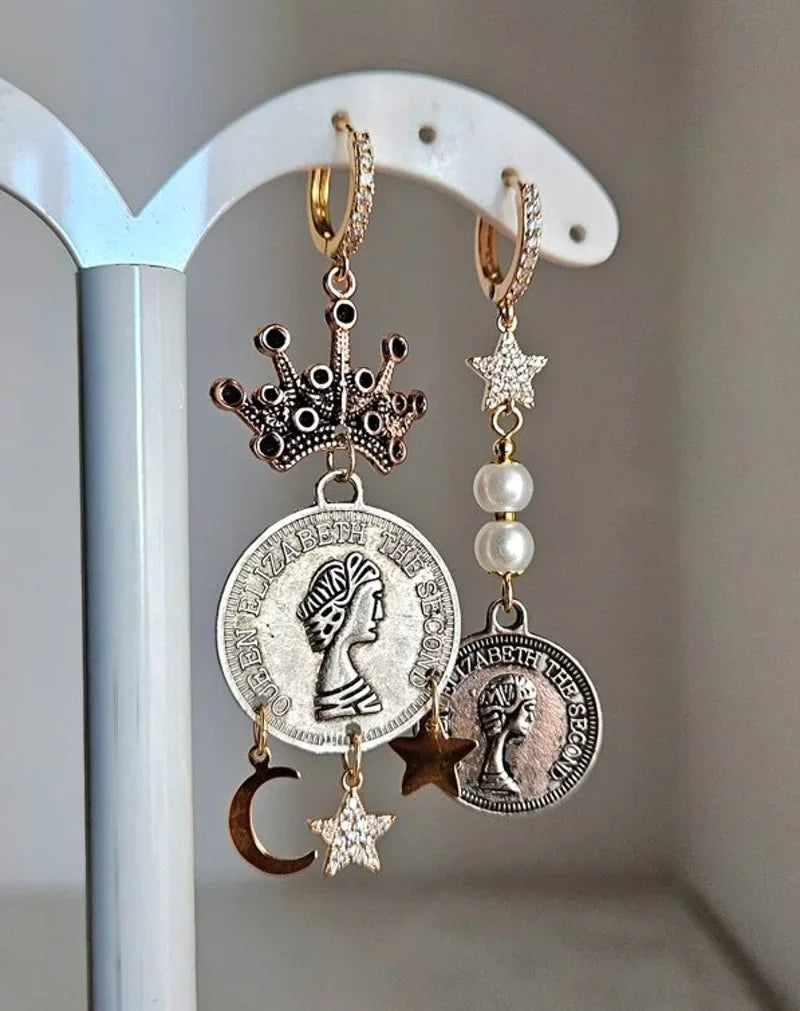 Orecchini medaglia e corona