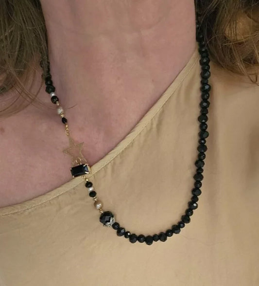 Collana nero e stella