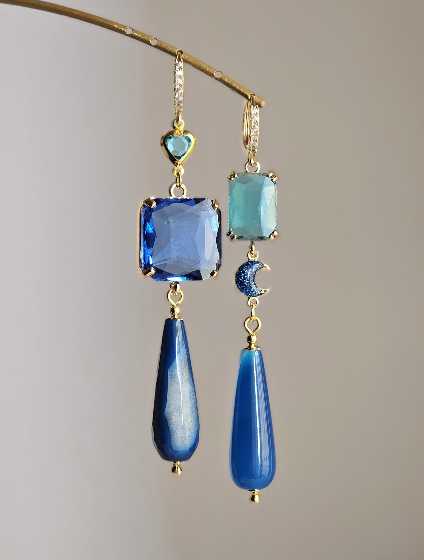 Orecchini tra cielo e mare