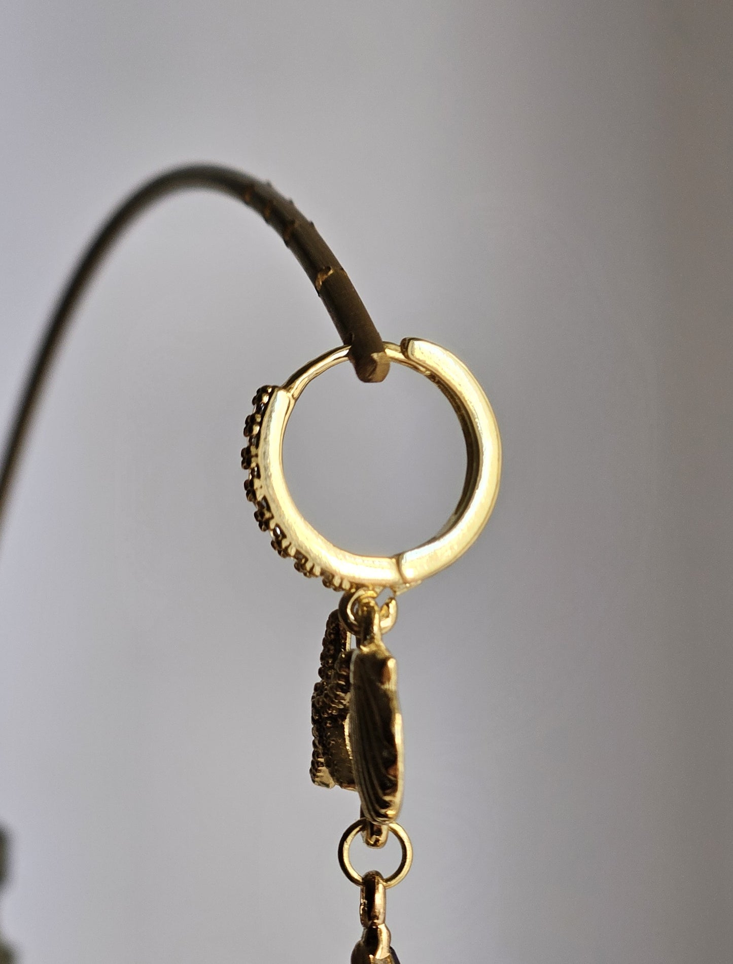 Orecchini cavalluccio e strass blu