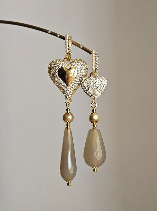Orecchini cuori strass e agata fango