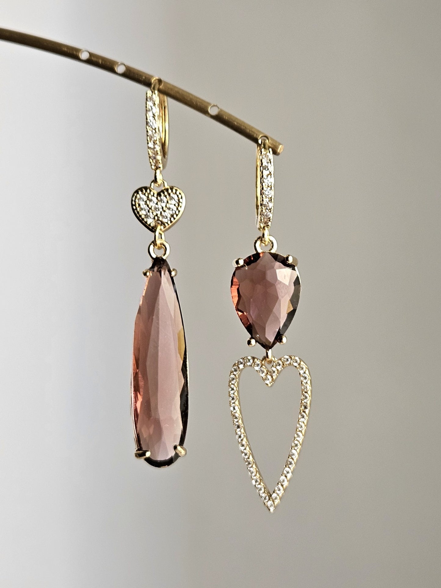 Orecchini cuore filo strass e vino