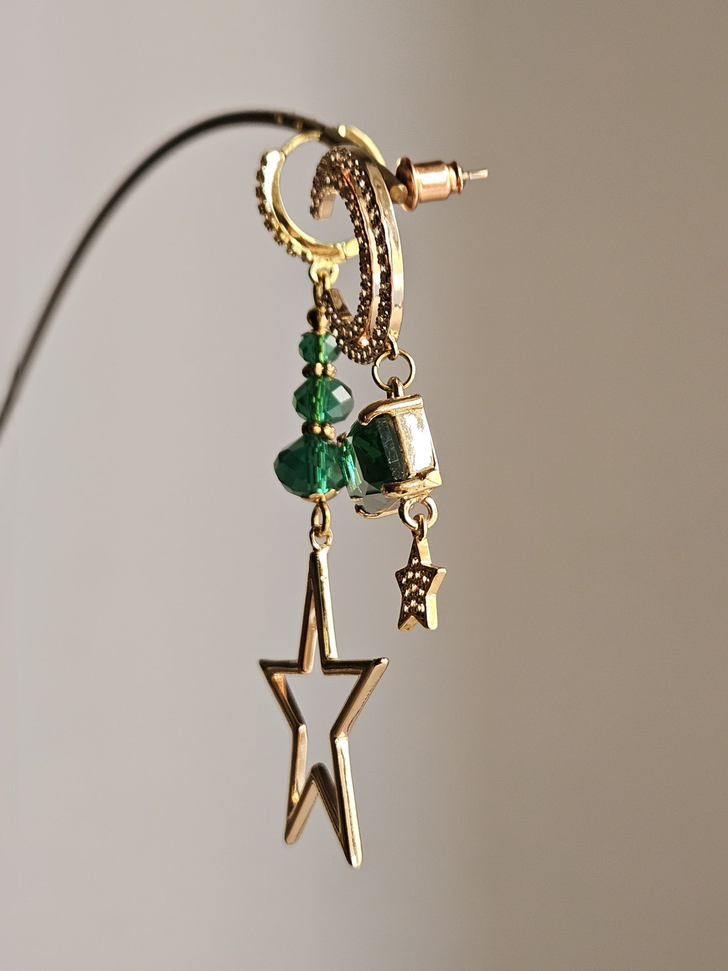 Orecchini smeraldo luna e stella