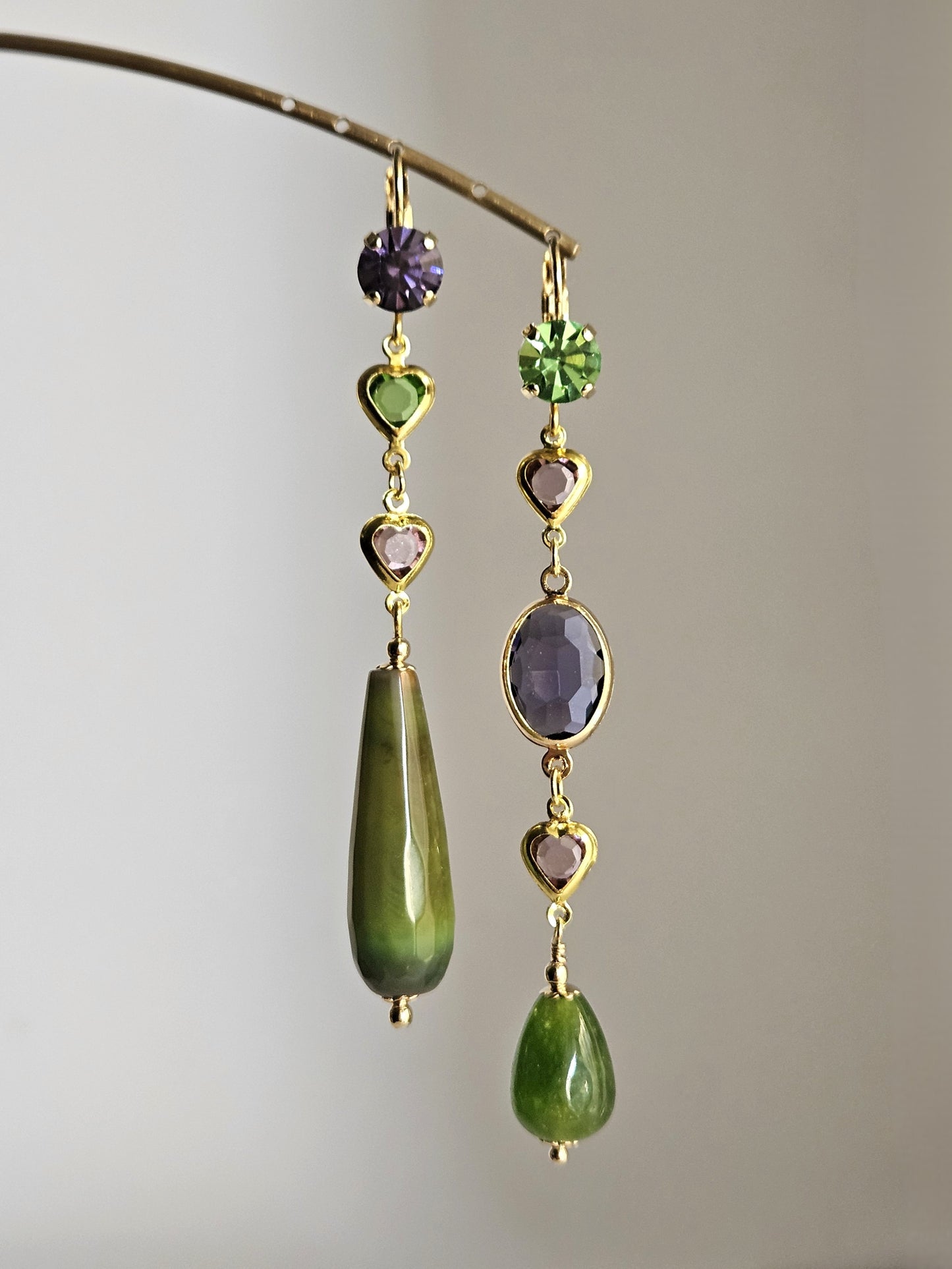 Orecchini viola e verde oliva