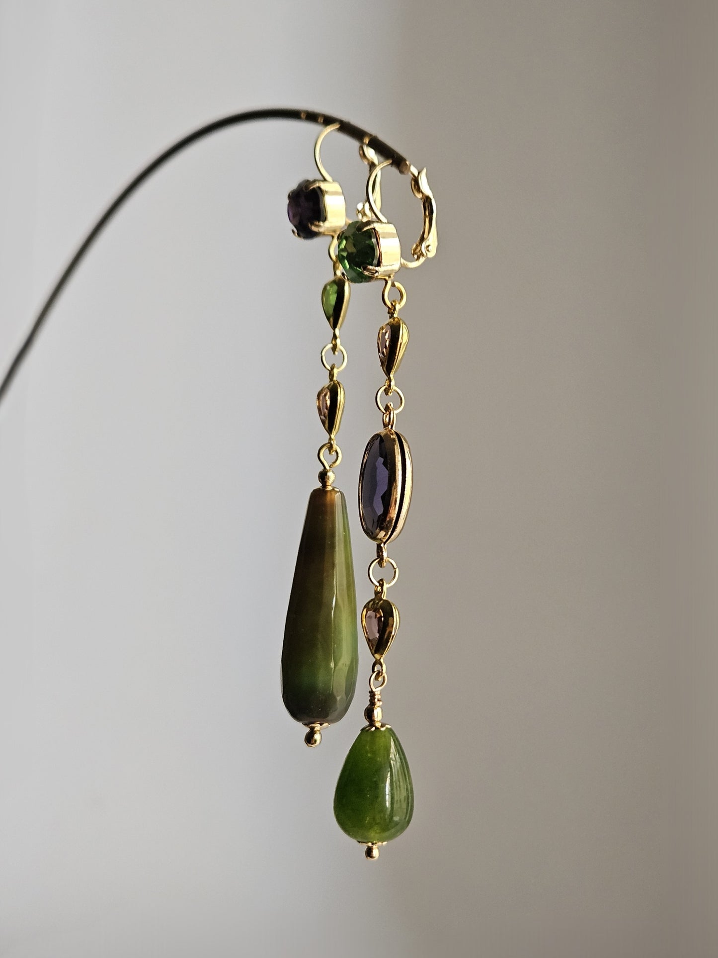 Orecchini viola e verde oliva
