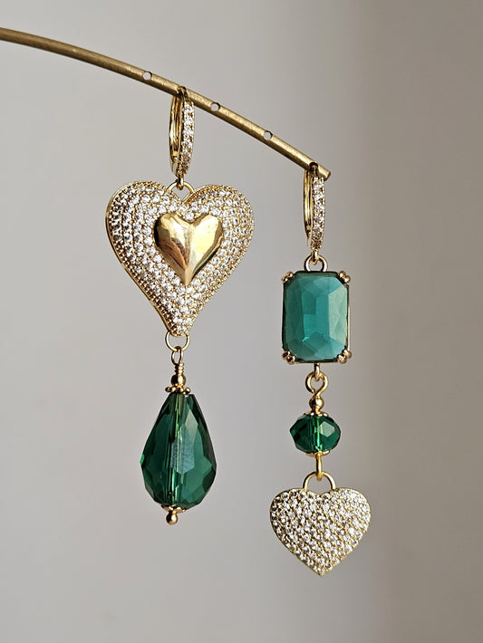 Orecchini cuori strass e smeraldo