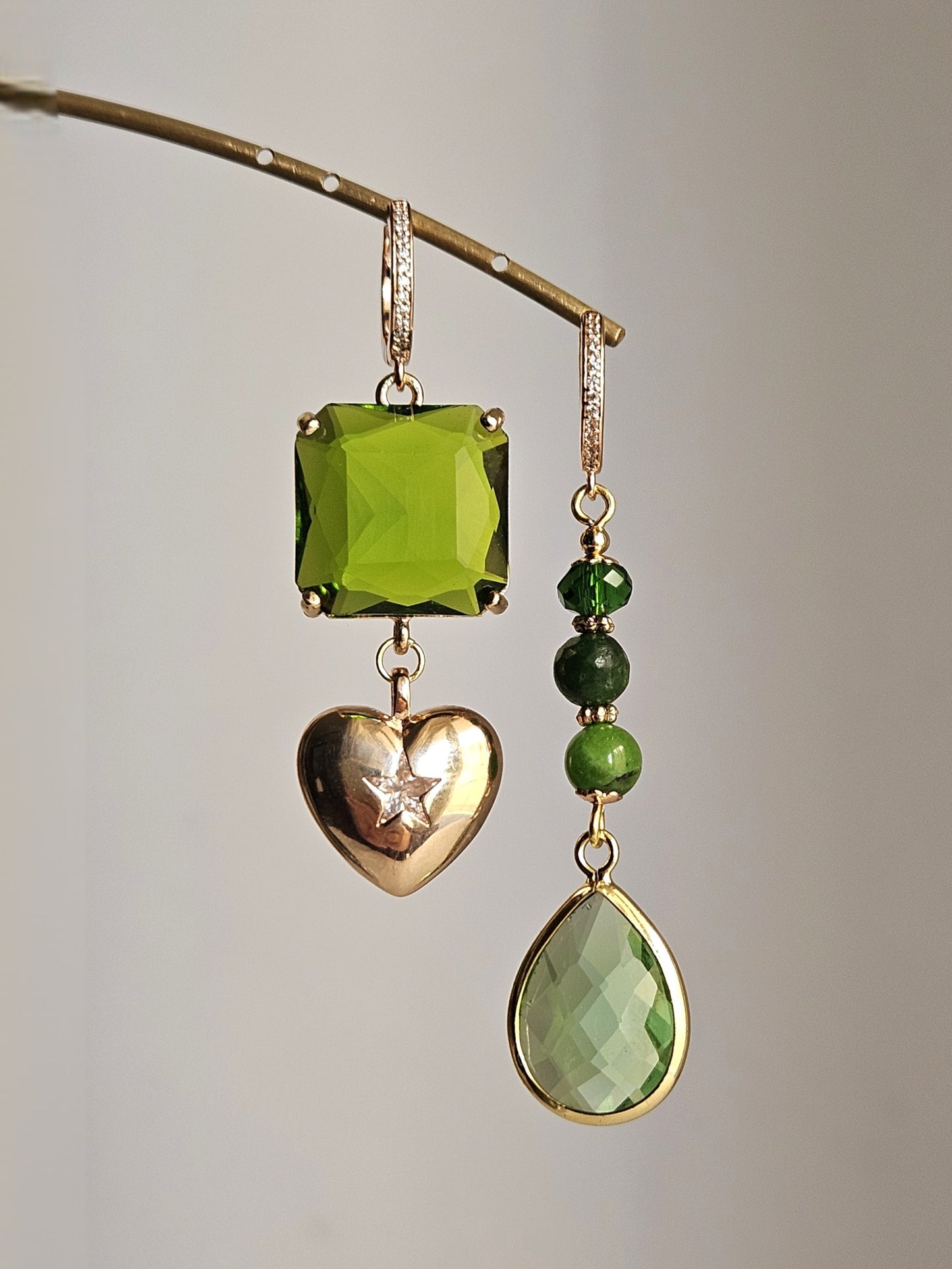 Orecchini verde kiwi e cuore