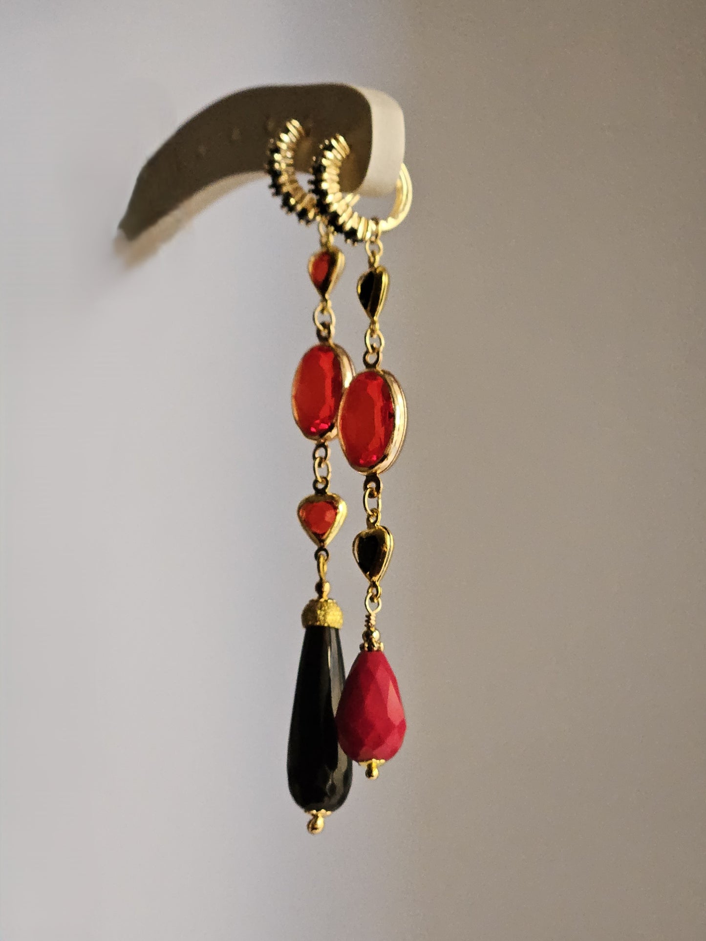 Orecchini Zehra rosso e nero -Due in uno-