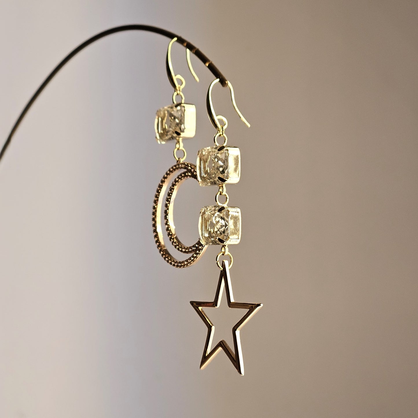 Orecchini stella luna strass e ghiaccio