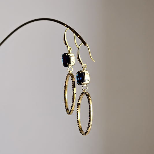 Orecchini cerchio magico e strass blu