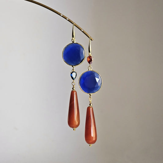 Orecchini blu e corniola