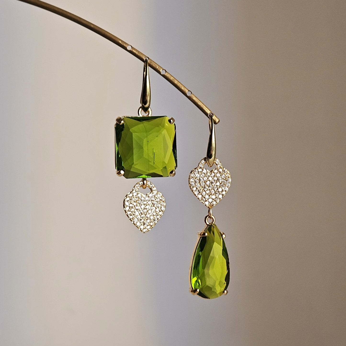 Orecchini cuori strass e verde kiwi