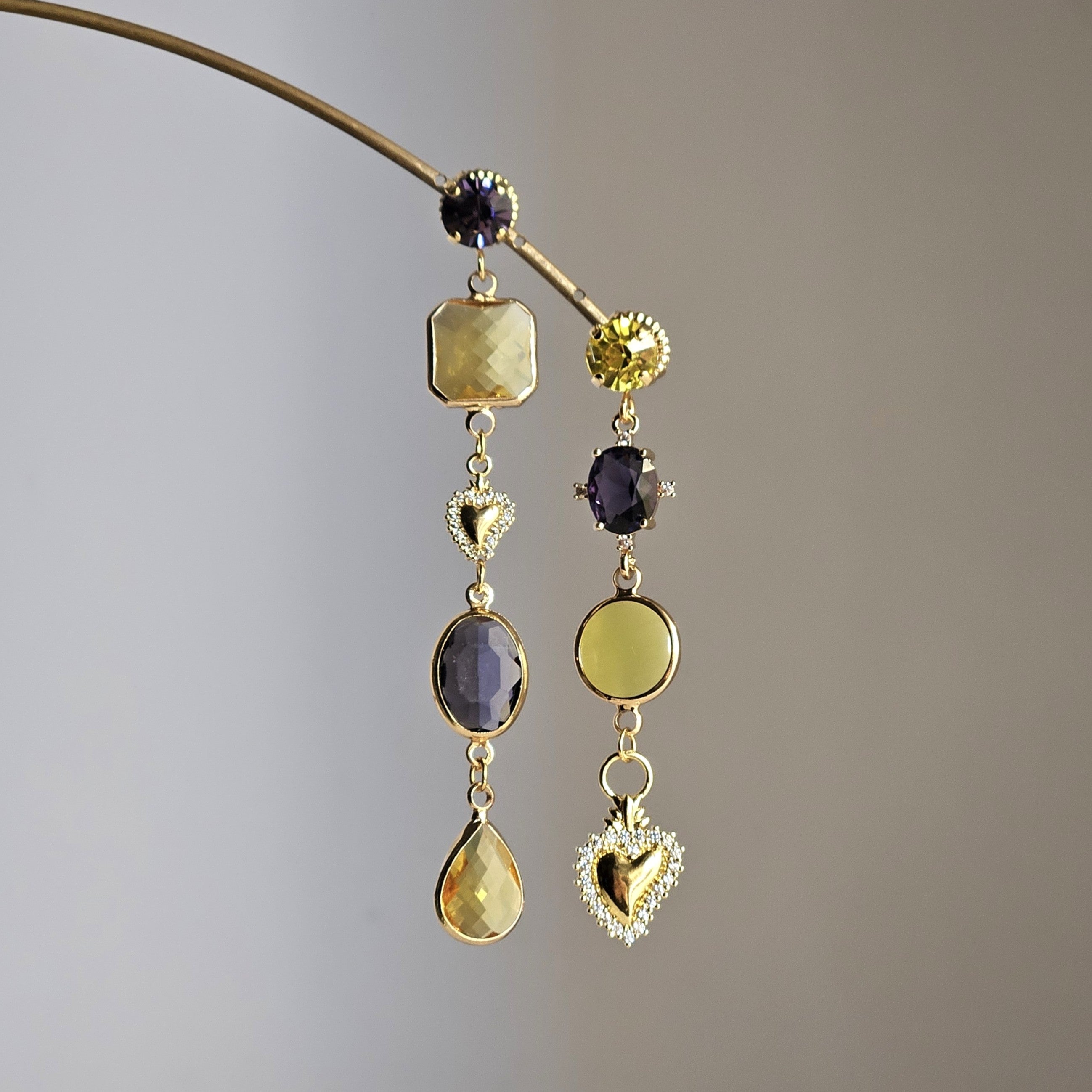 Orecchini Zehra viola giallo e cuori