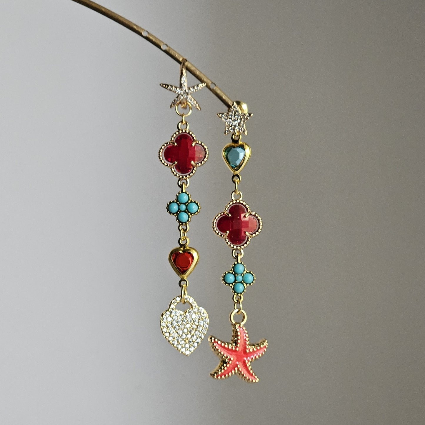 Orecchini Zehra stelle marine rosso e turchese
