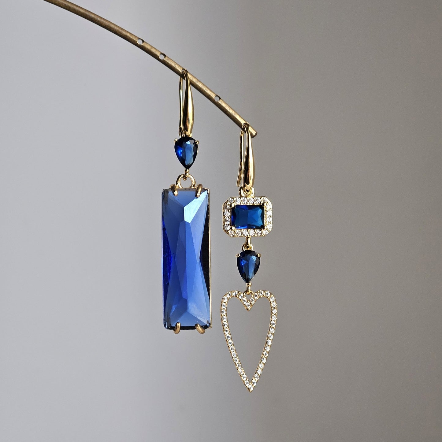 Orecchini cuore strass filo e blu oceano