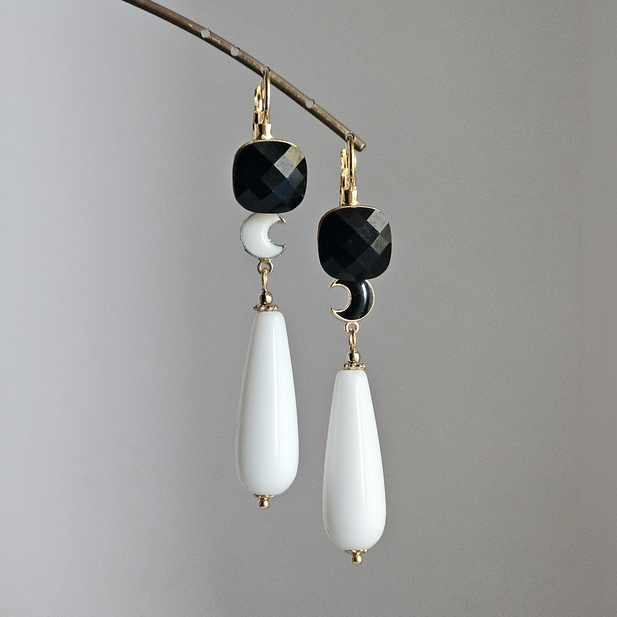 Orecchini Black & White Moon