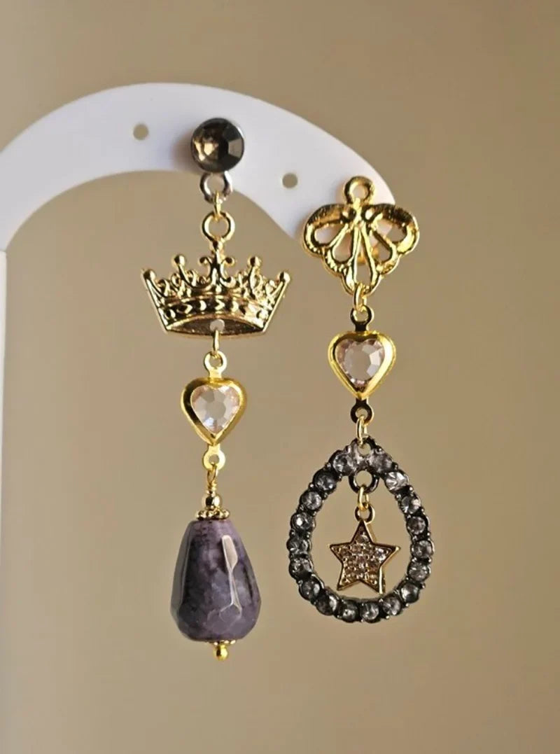 Orecchini cuori corona e fumo