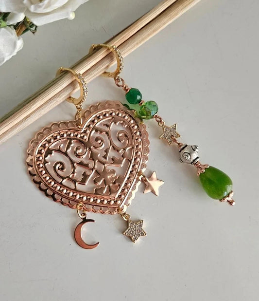 Orecchini cuore ricamato e verde