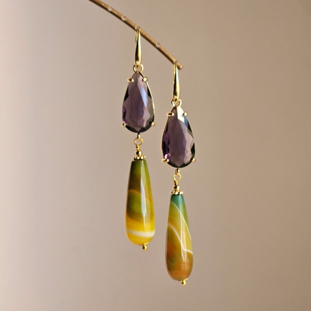 Orecchini gocce viola e verde variegato