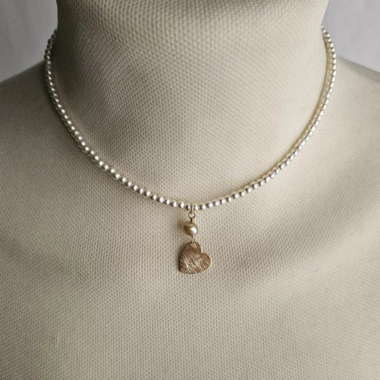 Girocollo Choker con Perline e Pendente a Cuore